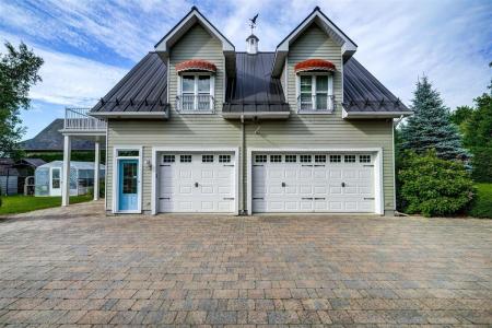 56  Imp. de l'Île, Roxton Pond, Quebec J0E 1Z0, Canadá