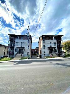 11240-11244 Av. de Paris, Montréal (Montréal-Nord), Quebec H1H 4L1, Canada