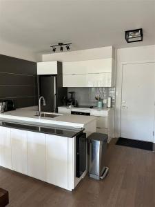 195  Rue Peel, Montréal (Le Sud-Ouest), 퀘벡주 H3C 0T1, 캐나다