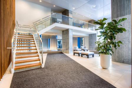 1450 Boul. René-Lévesque O., Montréal (Ville-Marie), Québec H3G 0E1, Canada