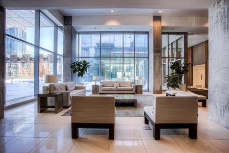 1450 Boul. René-Lévesque O., Montréal (Ville-Marie), Québec H3G 0E1, Canada