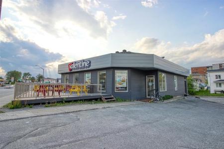 635 Av. Larivière, Rouyn-Noranda, Quebec J9X 4J8, CANADÁ