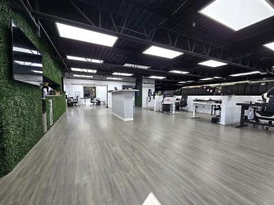 1205-1207  Av. de Valleyfield, Laval (Saint-Vincent-de-Paul), Quebec H7C 2K5, Canada