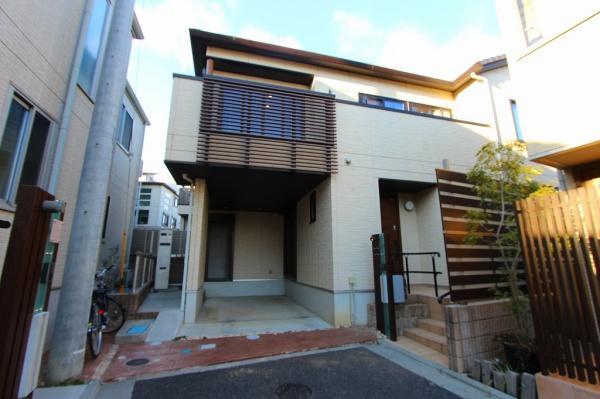 本太2丁目, さいたま市浦和区, סאיטמה 330-0052, יפן