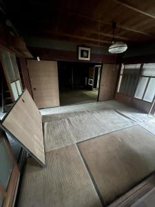 苗鹿2丁目136, 大津市, Shiga 520-0102, 日本