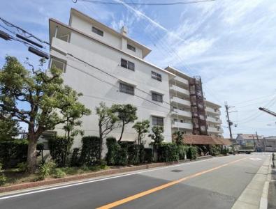 南桜塚2丁目, ユニハイム桜塚, 豊中市, Osaka 561-0882, Japan