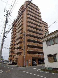305, 麻里布町1丁目7-21, アーバンタワー麻里布, 岩国市, Yamaguchi 740-0018, Japan