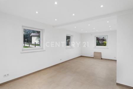 Garching – Wald An Der Alz, Bayern 84518, Alemania