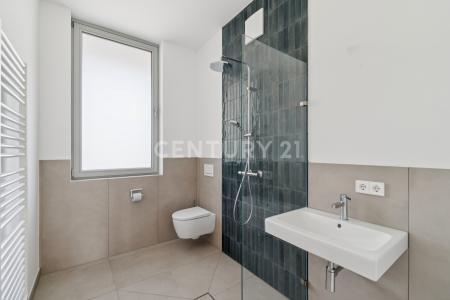 Berlin, Berlin 12207, Germany