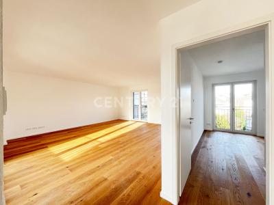 Frankfurt Am Main, Hessen 60433, Germany