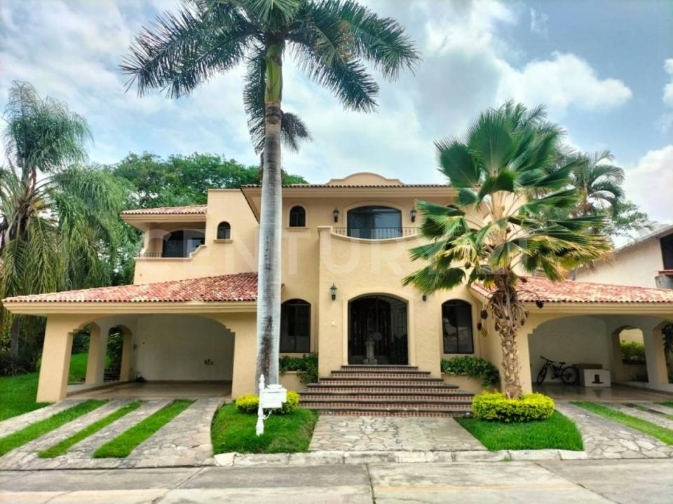 Paseo del Nevado 55, קולימה, קולימה 28017, מקסיקו