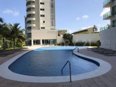 Isola , Cancún/Benito Juárez, Quintana Roo 77500, Mexico