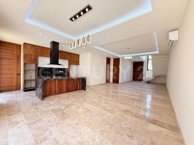 Vía Cumbres S/N, Cancún/Benito Juárez, Quintana Roo 77560, México