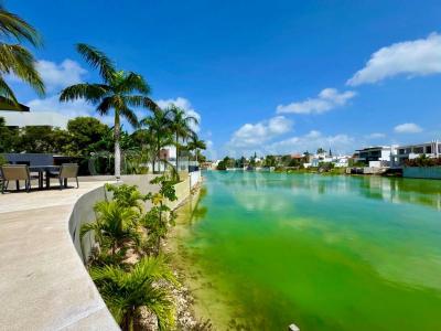 Lagos del Sol S/n, Cancún/Benito Juárez, Quintana Roo 77560, México