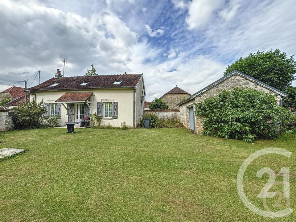 Montmartin Le Haut, Champagne-Ardenne 10140, France