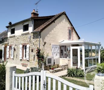 Montapas, Bourgogne 58110, France