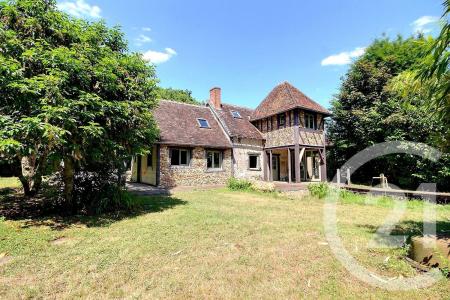 Blois, Centre-Val De Loire 41000, France