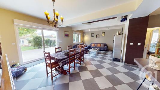 St Quentin, Picardie 02100, France