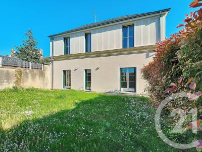 Troyes, Champagne-Ardenne 10000, France