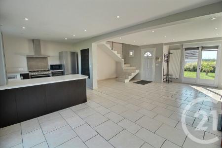 Naveil, Centre 41100, France