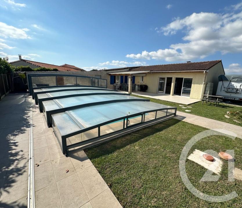 St Loubes, Aquitaine 33450, France