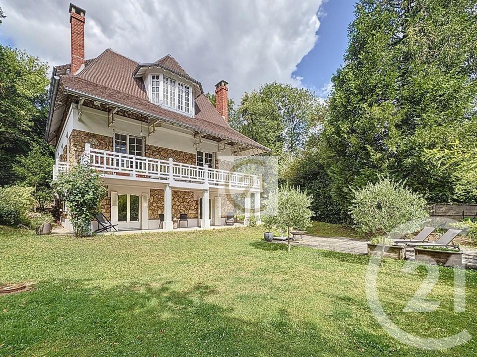 Vaucresson, Île-de-France 92420, France