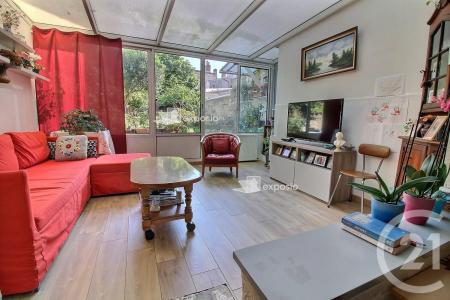 Bordeaux, Aquitania 33800, Francia