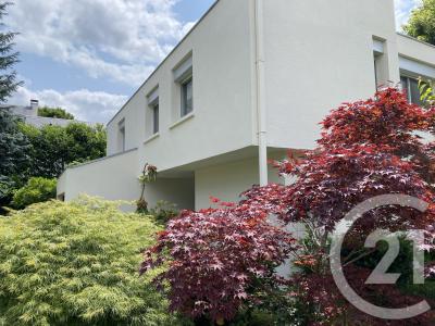 Bures Sur Yvette, Île-de-France 91440, France