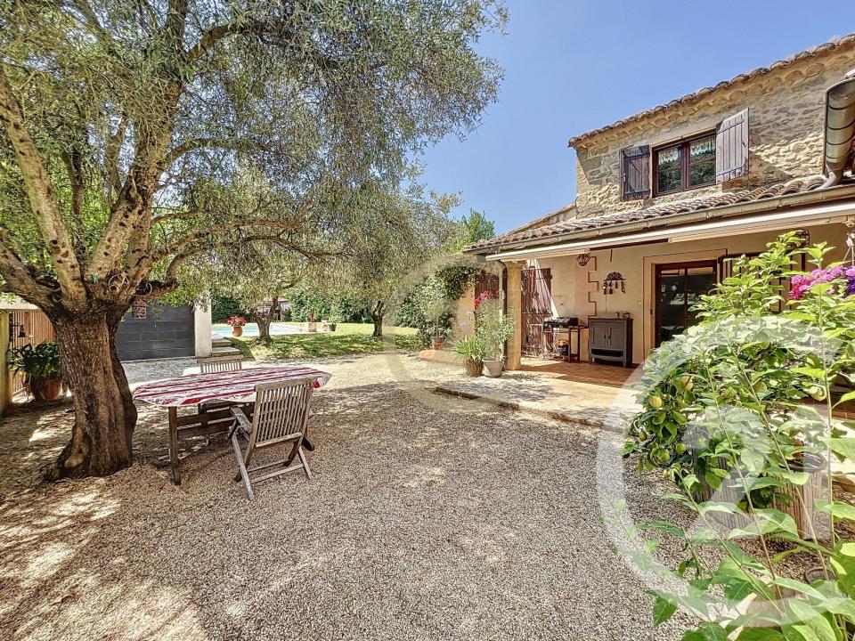 Uzes, Languedoc-Roussillon 30700, France