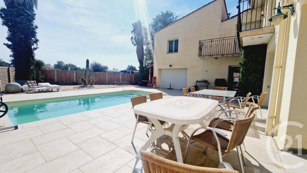 Perpignan, Languedoc-Roussillon 66000, France