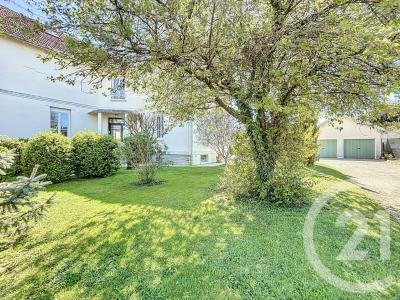 Troyes, Champagne-Ardenne 10000, France