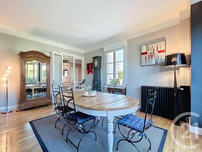 Troyes, Champagne-Ardenne 10000, France