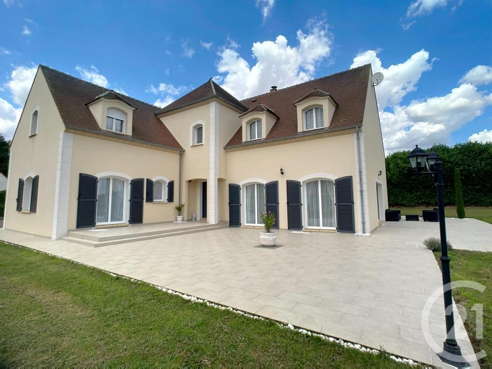 Gisors, Haute-Normandie 27140, France