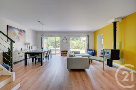 Champagne Au Mont D Or, Rhône-Alpes 69410, France