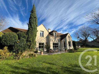 Chambly, Picardie 60230, France