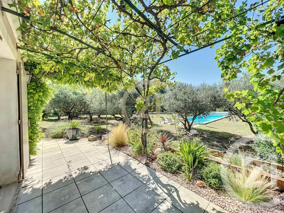 Uzes, ラングドック=ルション 30700, アキタン