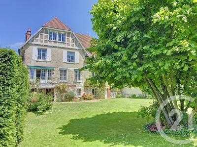 Senlis, Picardie 60300, France