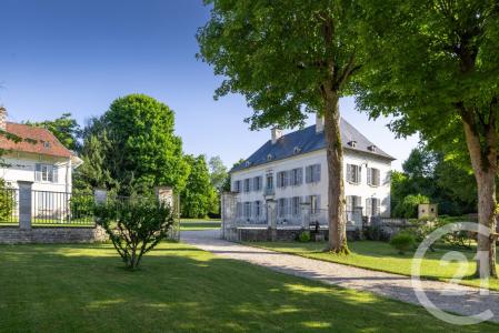 St Parres Aux Tertres, Champagne-Ardenne 10410, Francia