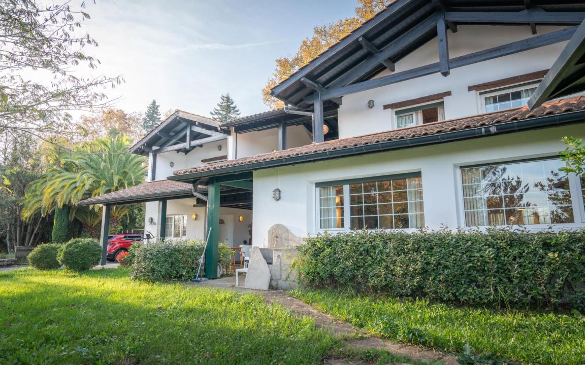 Bayonne, Aquitaine 64100, France