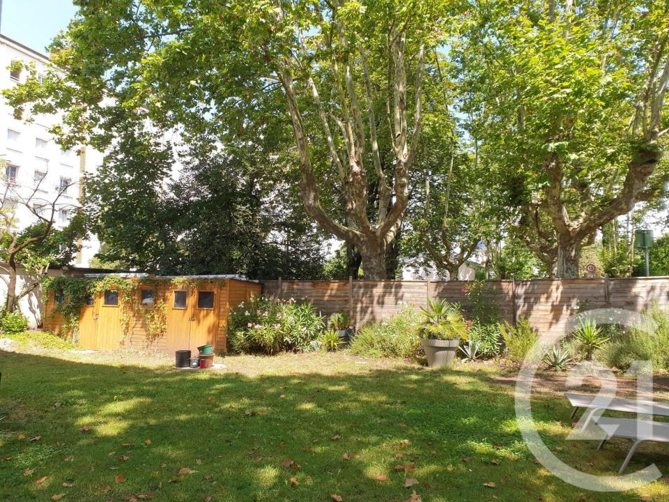 Lyon, Rhône-Alpes 69004, France