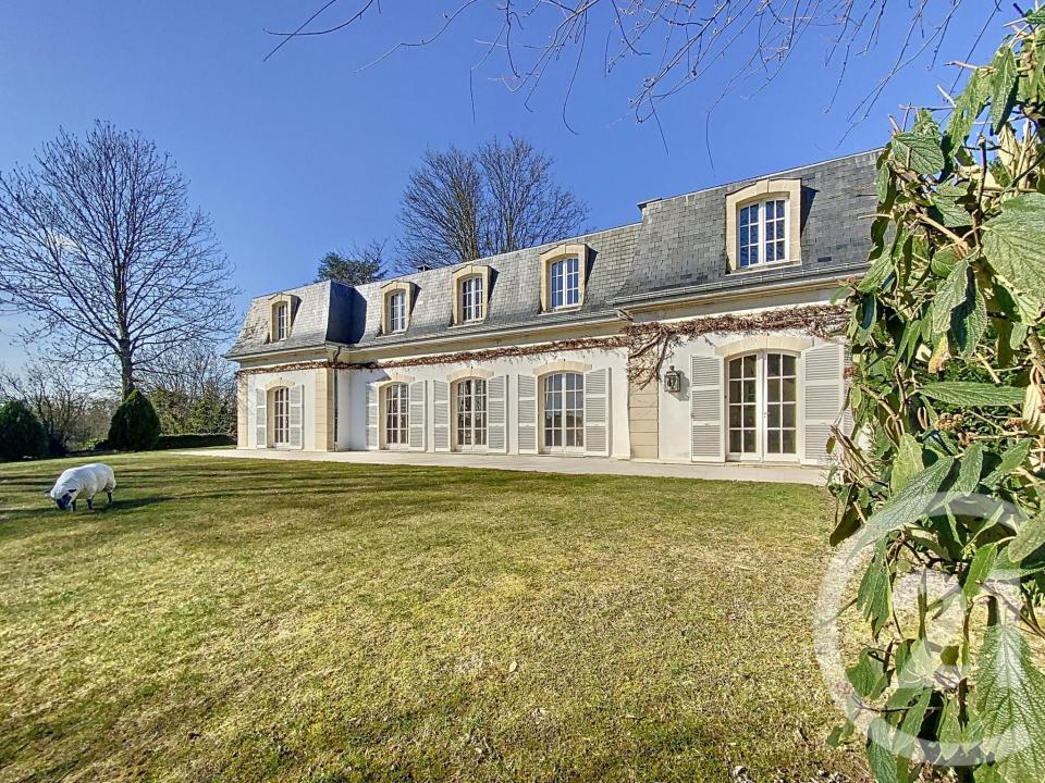 Senlis, Picardie 60300, France