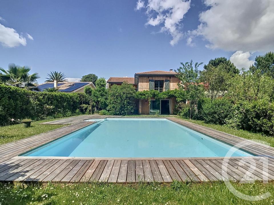 Bordeaux, Aquitaine 33200, France