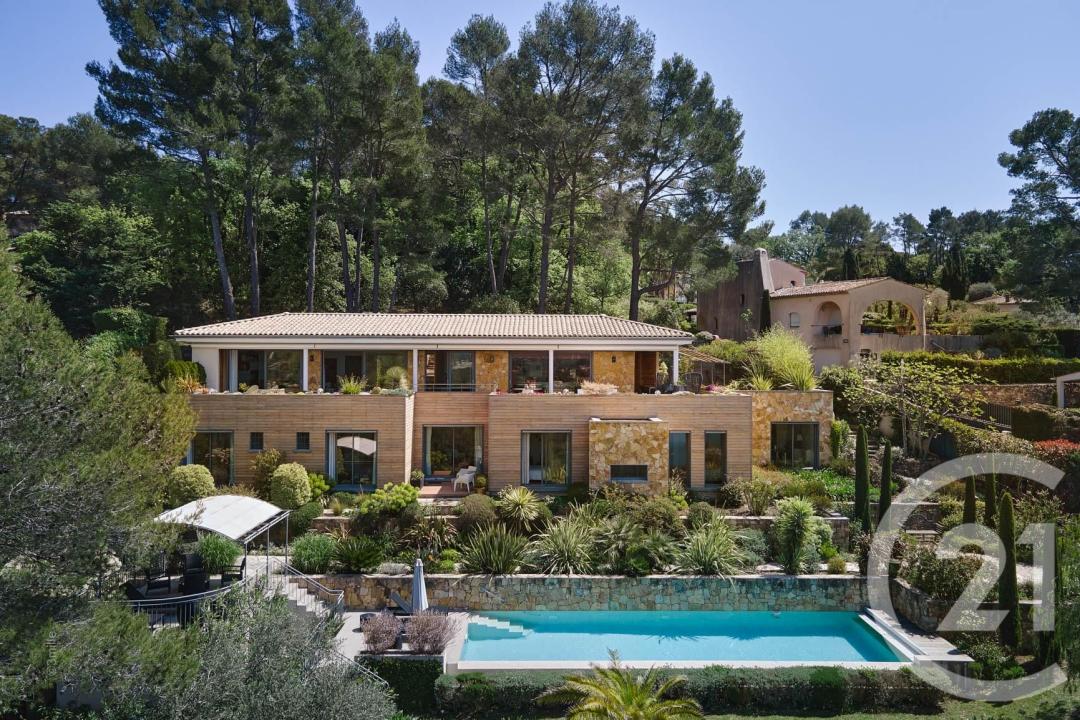 Mougins, Provence-Alpes-Côte D'Azur 06250, França