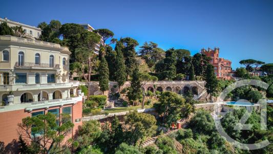 Nice, Provence-Alpes-Côte D'Azur 06300, Pháp