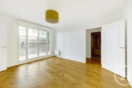 Montrouge, Île-de-France 92120, France