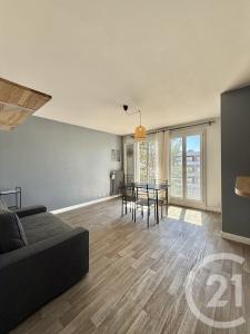 Moulins, Auvergne 03000, France