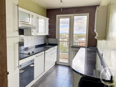 Troyes, Champagne-Ardenne 10000, France