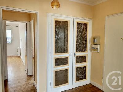 Troyes, Champagne-Ardenne 10000, France