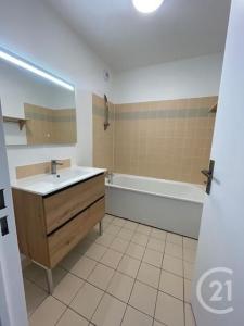 Bordeaux, Aquitaine 33300, France