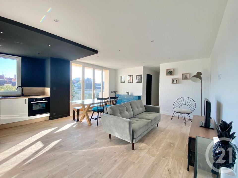 Troyes, Champagne-Ardenne 10000, France